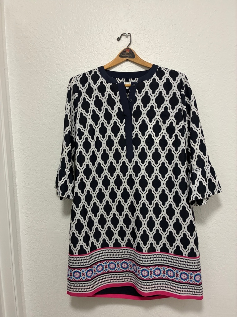 crown & ivy Navy and White Long Sleeve Patterned Dress with Pink Accent